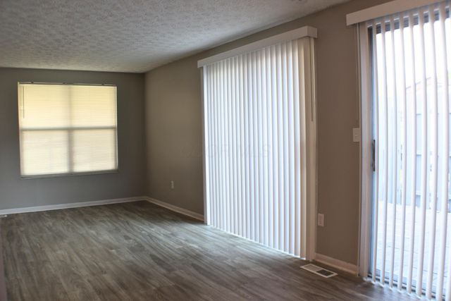 2472 Nassau Drive, Columbus, OH 43232