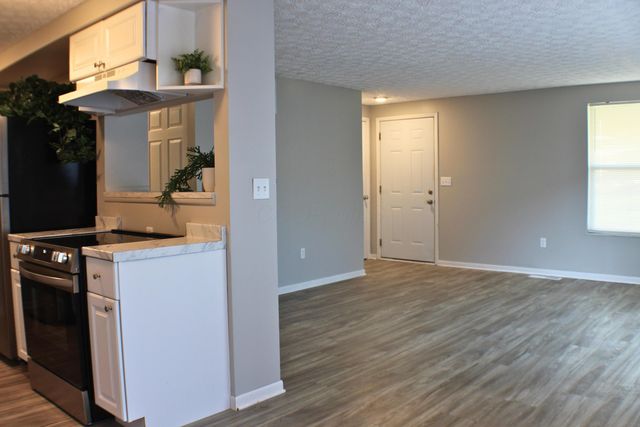 2472 Nassau Drive, Columbus, OH 43232