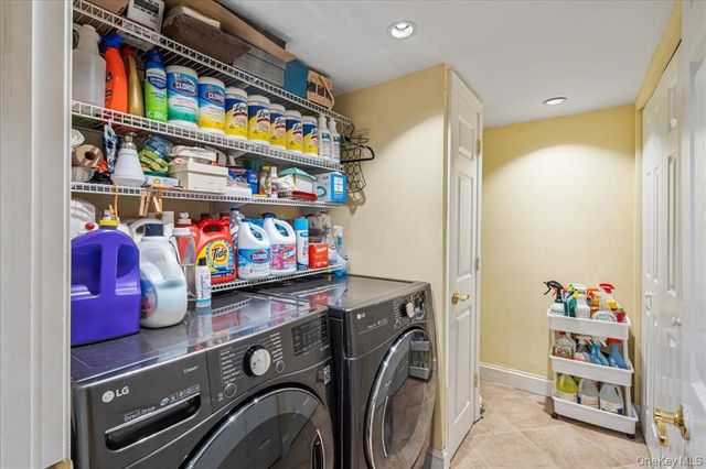 264-47 Grand Central Parkway, Flushing, NY 11362