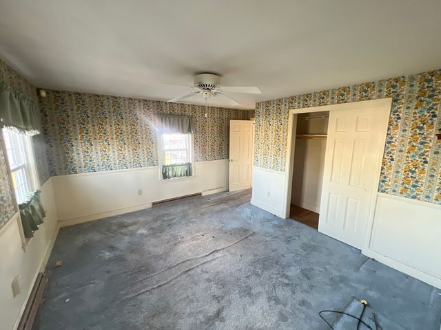 44 Arrowhead Ln, Dartmouth, MA 02748