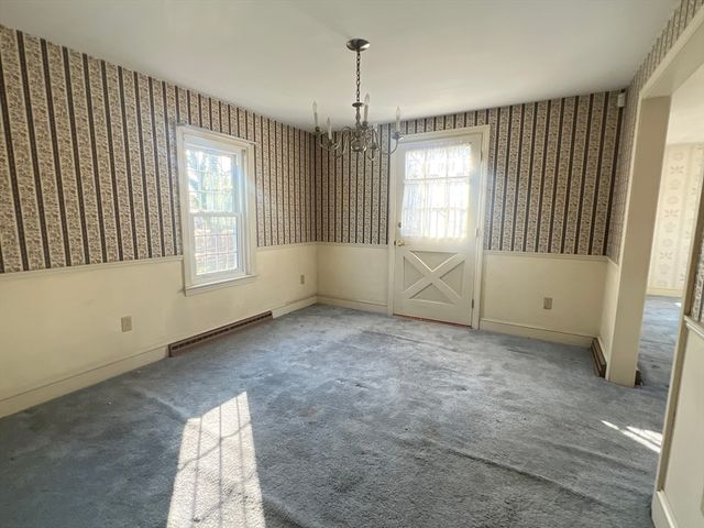 44 Arrowhead Ln, Dartmouth, MA 02748