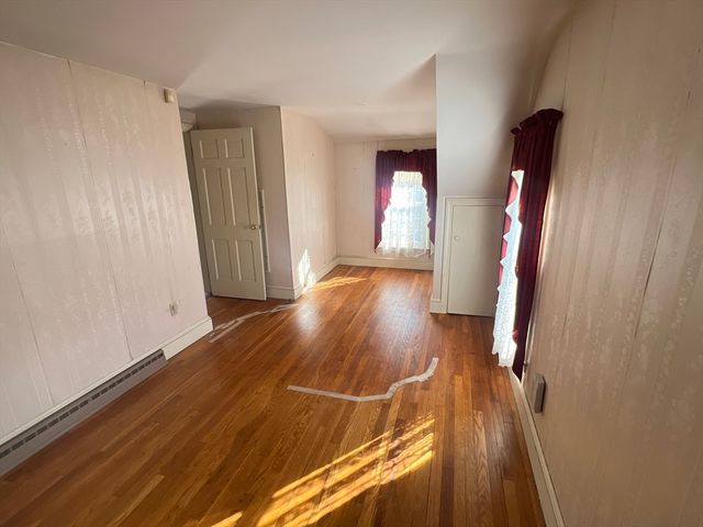 44 Arrowhead Ln, Dartmouth, MA 02748