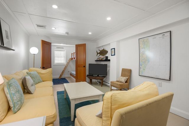 137 Shane Dr, Chatham, MA 02633