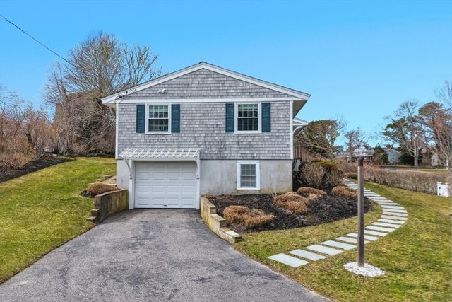 137 Shane Dr, Chatham, MA 02633