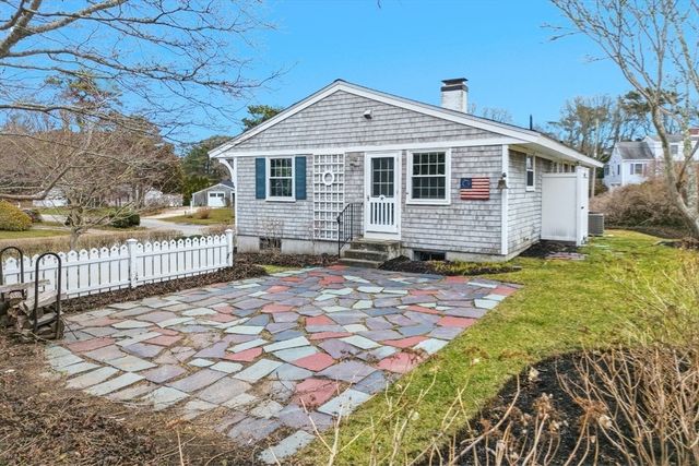 137 Shane Dr, Chatham, MA 02633