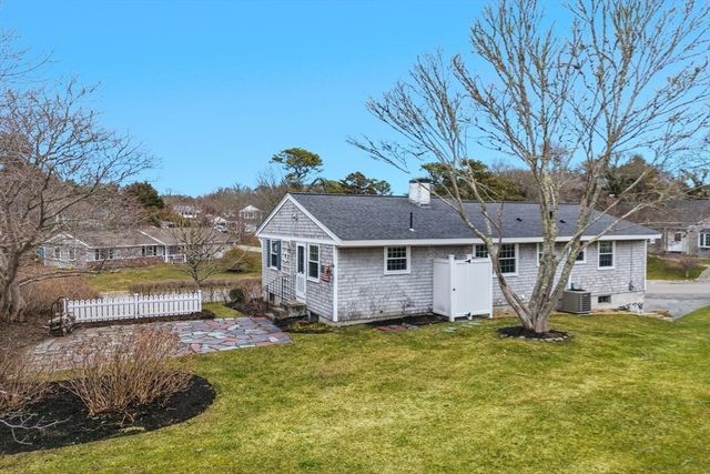 137 Shane Dr, Chatham, MA 02633