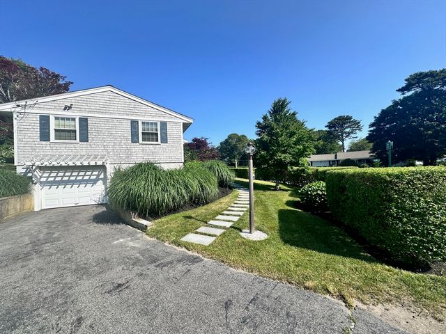 137 Shane Dr, Chatham, MA 02633