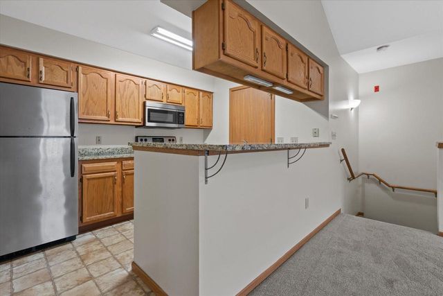 7972 N 107th STREET, Milwaukee, WI 53224