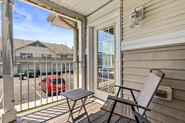 7972 N 107th STREET, Milwaukee, WI 53224