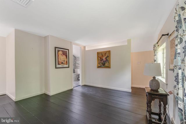 592 PROVINCE LINE RD, Hopewell, NJ 08525