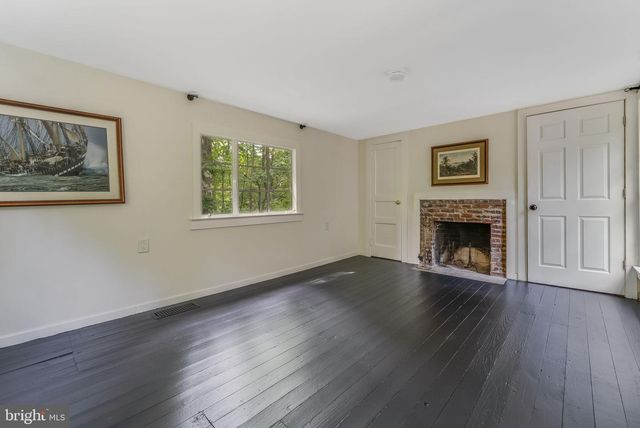 592 PROVINCE LINE RD, Hopewell, NJ 08525