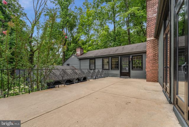 592 PROVINCE LINE RD, Hopewell, NJ 08525