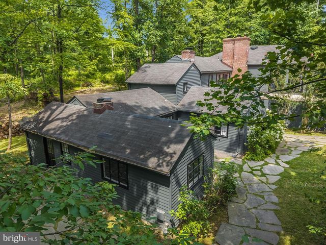 592 PROVINCE LINE RD, Hopewell, NJ 08525