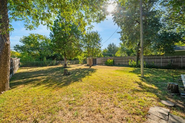 708 N Bailey Avenue, Fort Worth, TX 76107