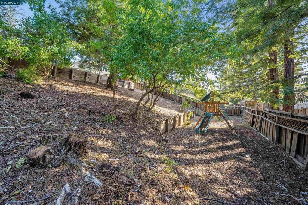 Image 59 of property listing at 3840 3840 Cottonwood Dr, Danville, CA 94506