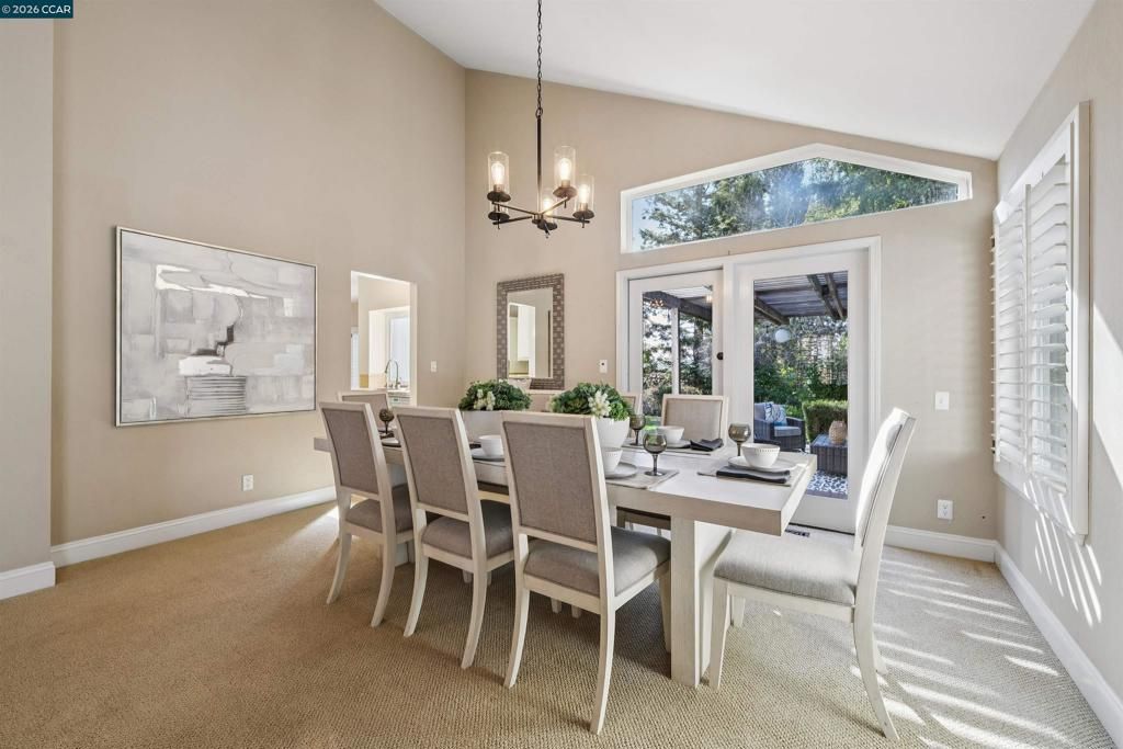 Image 9 of property listing at 3840 3840 Cottonwood Dr, Danville, CA 94506