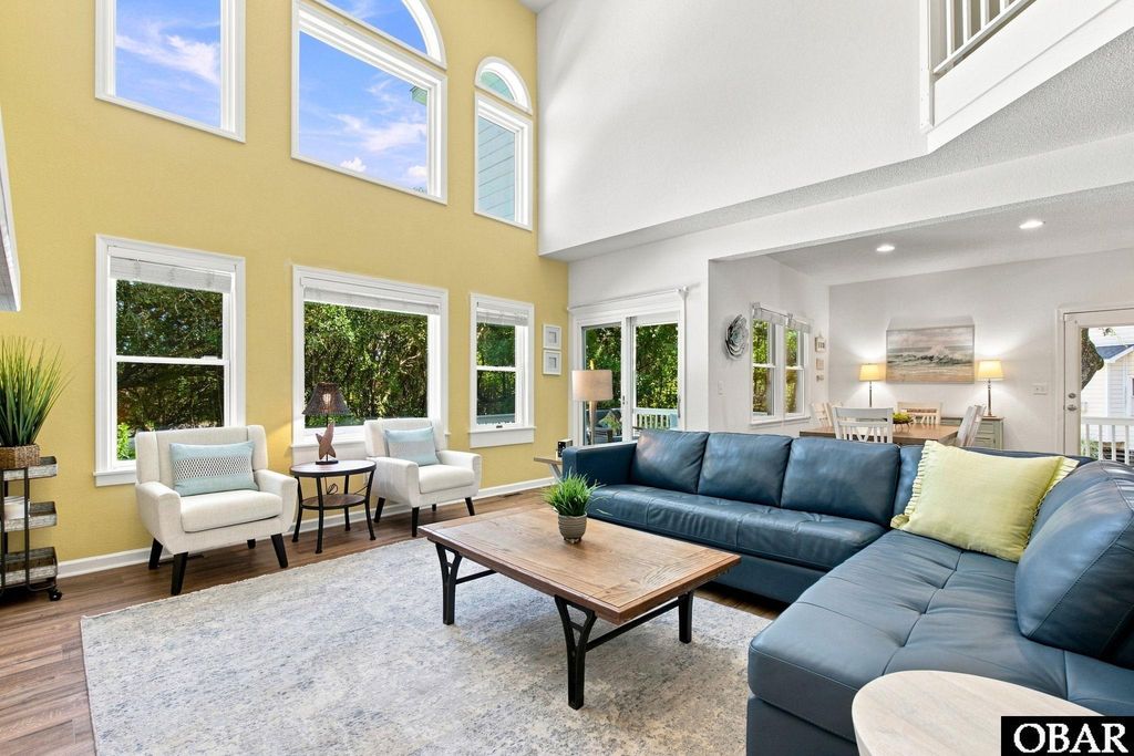 Image 14 of property listing at 547 Magnolia Court, Corolla, NC 27927