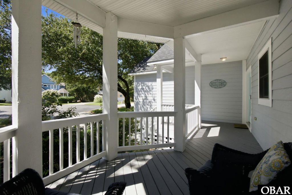 Image 5 of property listing at 547 Magnolia Court, Corolla, NC 27927