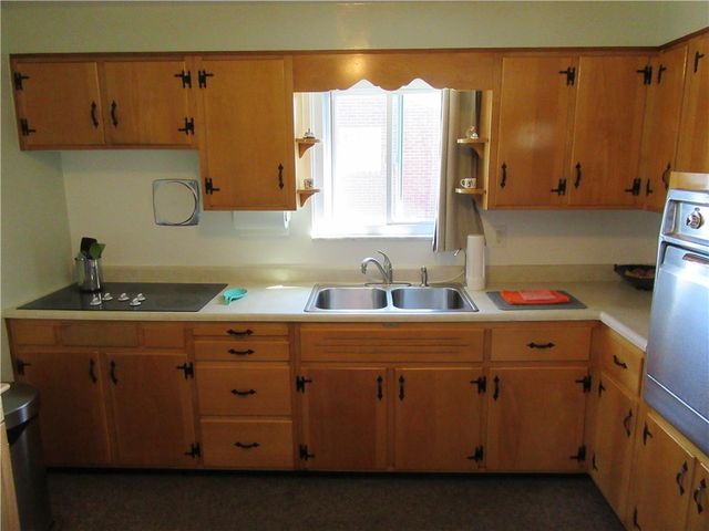132 Westpoint Drive, Hempfield Twp, PA 15601