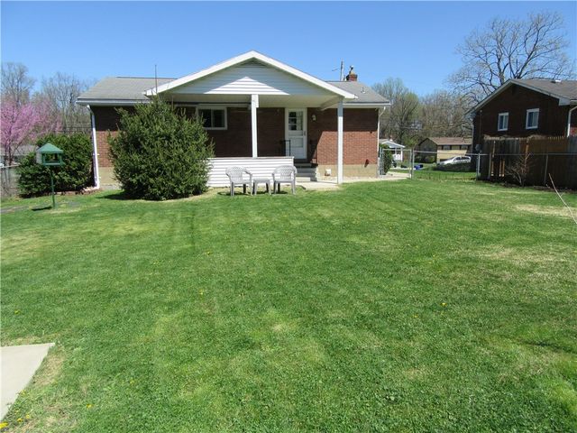 132 Westpoint Drive, Hempfield Twp, PA 15601