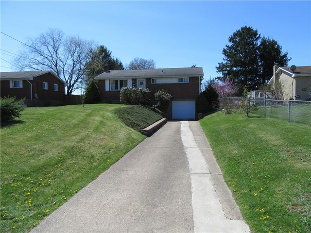 132 Westpoint Drive, Hempfield Twp, PA 15601