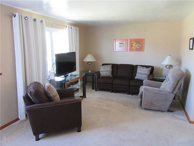 132 Westpoint Drive, Hempfield Twp, PA 15601