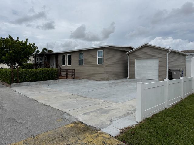 4311 Okeechobee Boulevard 45, West Palm Beach, FL 33409