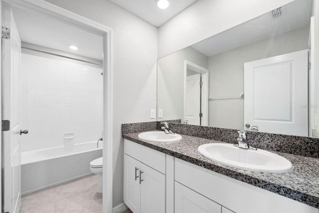 7217 RONNIE GARDENS COURT, Tampa, FL 33619