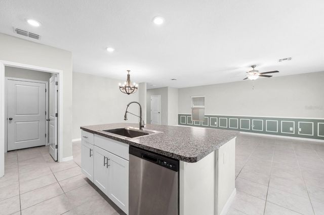 7217 RONNIE GARDENS COURT, Tampa, FL 33619