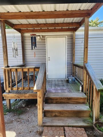 101 S 7th Street, Madill, OK 73446