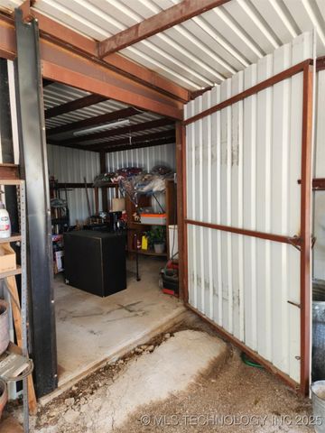 101 S 7th Street, Madill, OK 73446