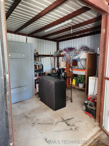 101 S 7th Street, Madill, OK 73446