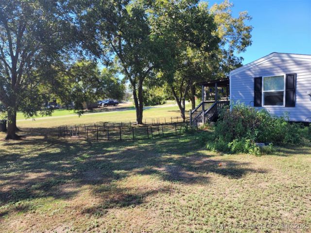 101 S 7th Street, Madill, OK 73446