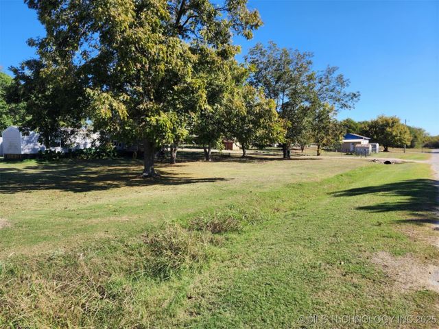 101 S 7th Street, Madill, OK 73446