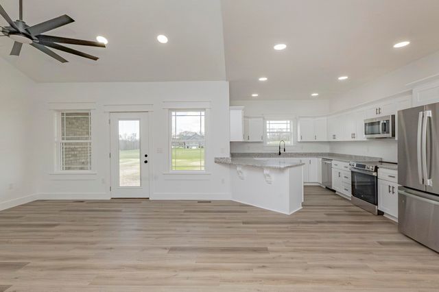 1941 S Shepola Road, Nancy, KY 42544