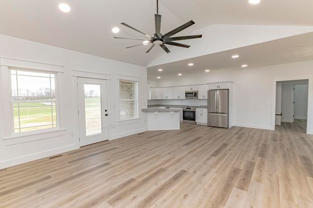 1941 S Shepola Road, Nancy, KY 42544