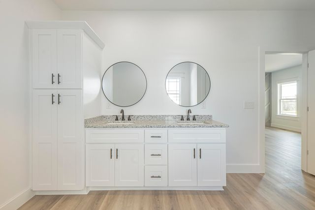 1941 S Shepola Road, Nancy, KY 42544