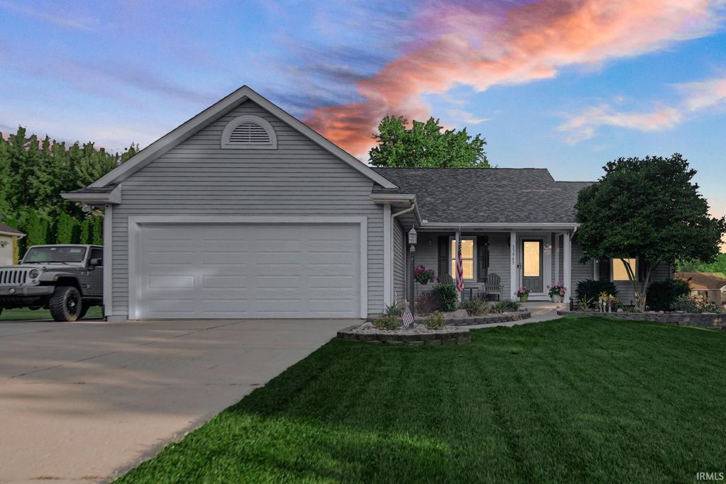 33965 Prairie Knolls Drive, New Carlisle, IN 46552