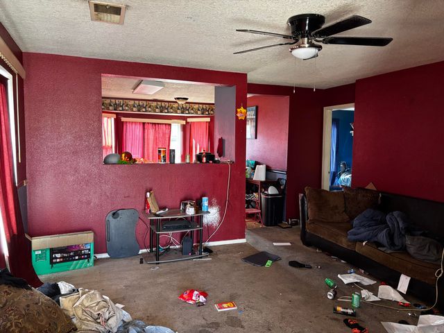 487 Treasure Stone Drive SW, Albuquerque, NM 87121