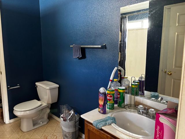 487 Treasure Stone Drive SW, Albuquerque, NM 87121