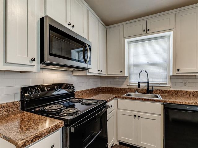223 E Jacobs Drive, Midwest City, OK 73110
