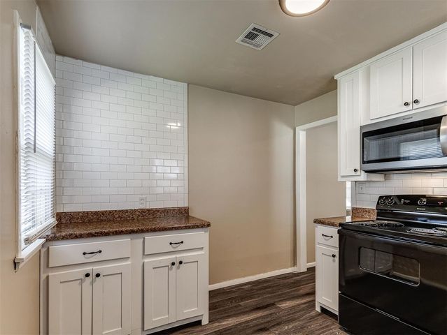 223 E Jacobs Drive, Midwest City, OK 73110