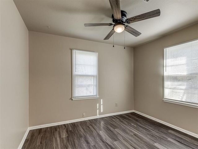 223 E Jacobs Drive, Midwest City, OK 73110