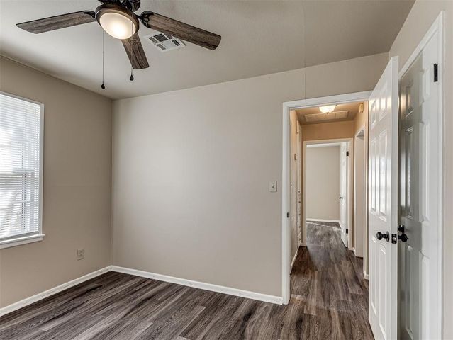 223 E Jacobs Drive, Midwest City, OK 73110