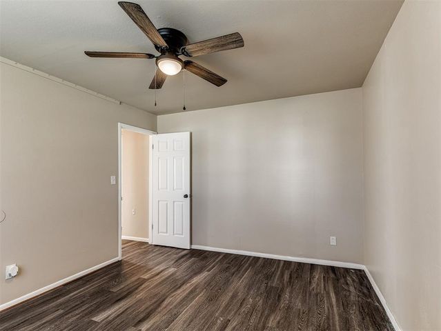 223 E Jacobs Drive, Midwest City, OK 73110
