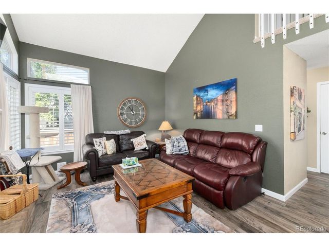 963 Garden Dr, Highlands Ranch, CO 80126