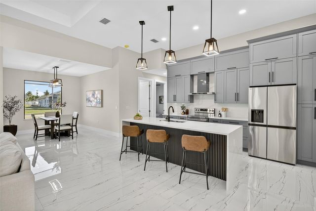 1129 SW 24th St, Cape Coral, FL 33991