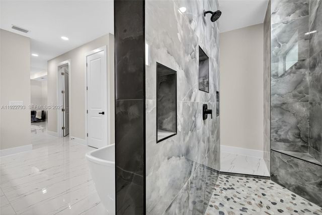 1129 SW 24th St, Cape Coral, FL 33991