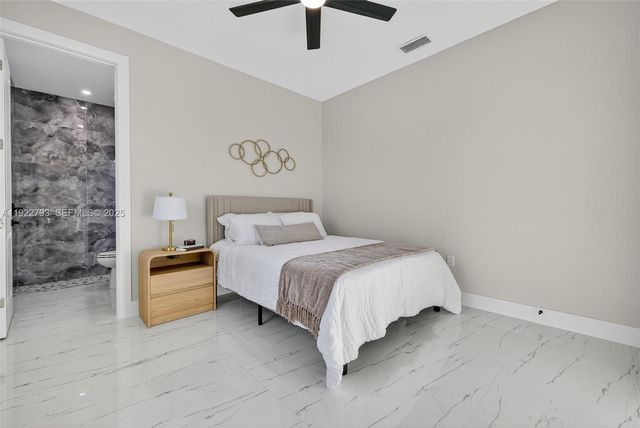 1129 SW 24th St, Cape Coral, FL 33991