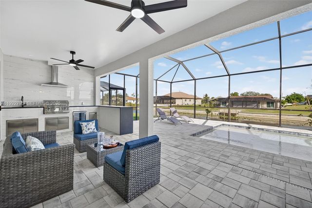 1129 SW 24th St, Cape Coral, FL 33991